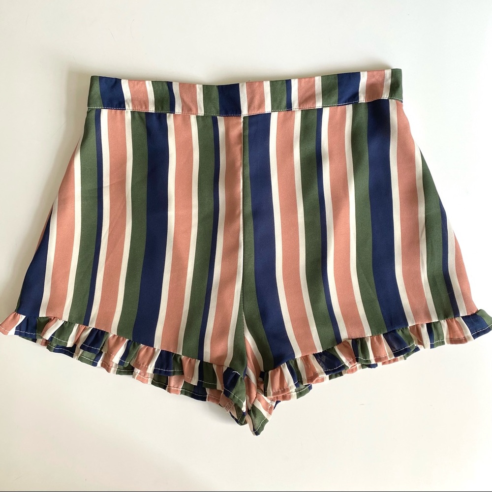 🆕 NWT Sage Striped Ruffle Hemmed Shorts